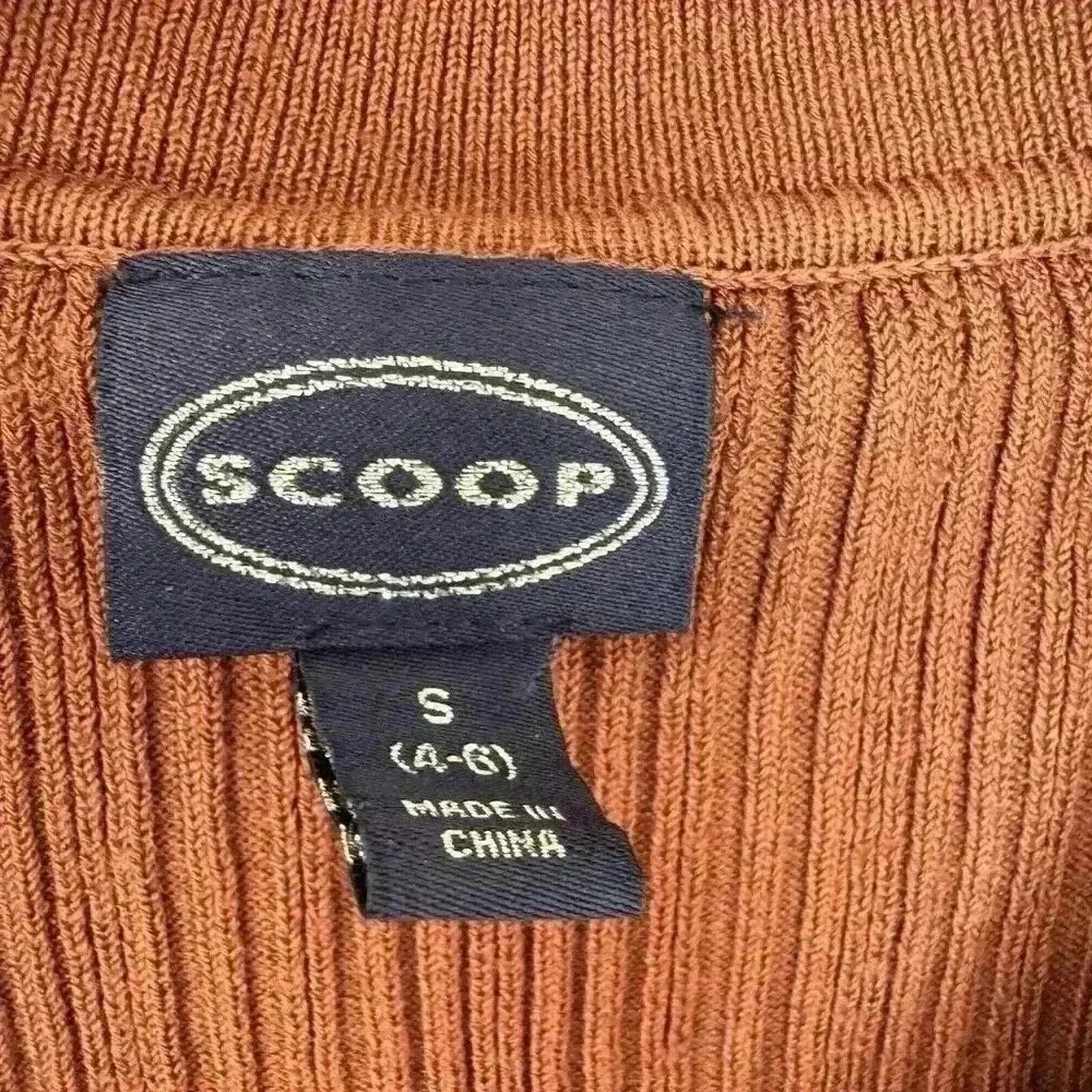 Womens Scoop Knit Button Front Shirt with Collar Brown Small Fall